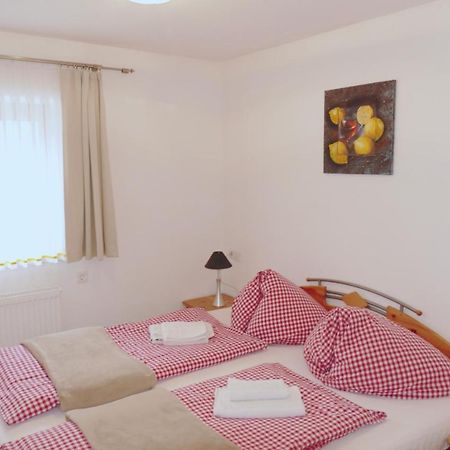 Vorderhof Apartment Санкт Мартин ам Тененгебирге Екстериор снимка
